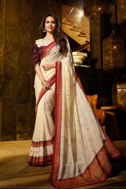 Esha Gupta Stylish Cream Georgette Printed Party Wear Saree With Silk Blouse