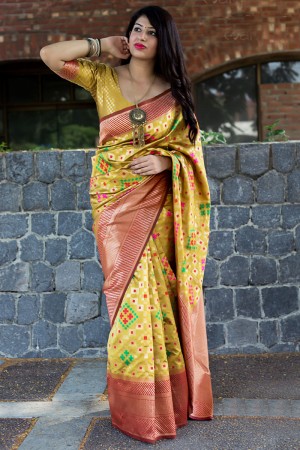 Gorgeous Yellow Banarasi Silk Designer Banarasi Silk Jaquard Work Saree