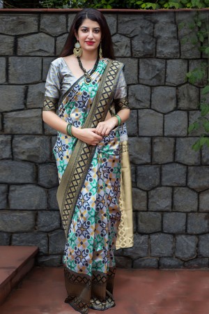 Supreme Silver Banarasi Silk Jaquard Work Designer Saree