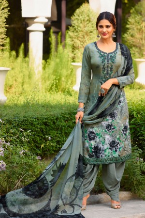 Gorgeous Green Crepe Embroidered Designer Patiala Salwar Suit