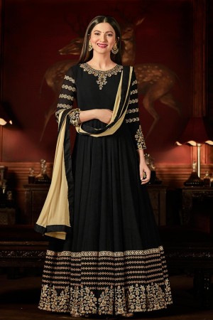 Gauhar Khan Classic Black Georgette Anarkali Salwar Suit with Embriodery Worked